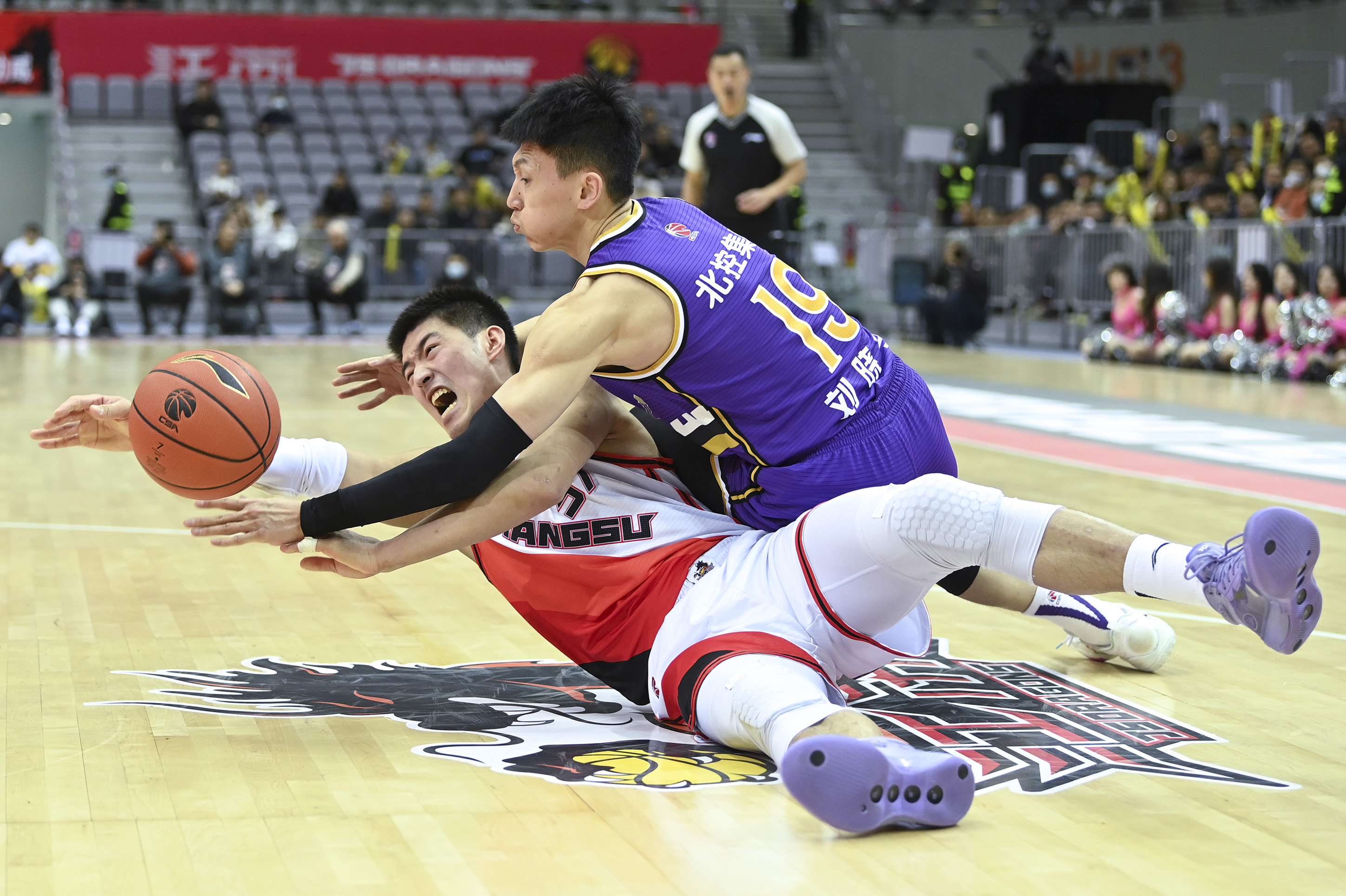 平博官网-江苏肯帝亚主教练是谁